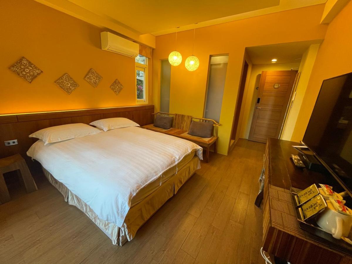 Golden101 Bed And Breakfast Csiufen Kültér fotó